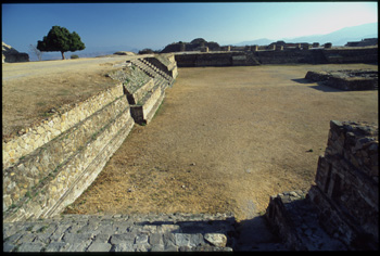 monte alban-39.jpg